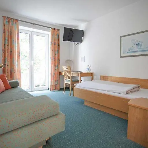 Hotel Egger-Stueberl Schechen 3*,  Duitsland