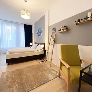 Hotel Kangarooms - Schlachte Weserpromenade ***